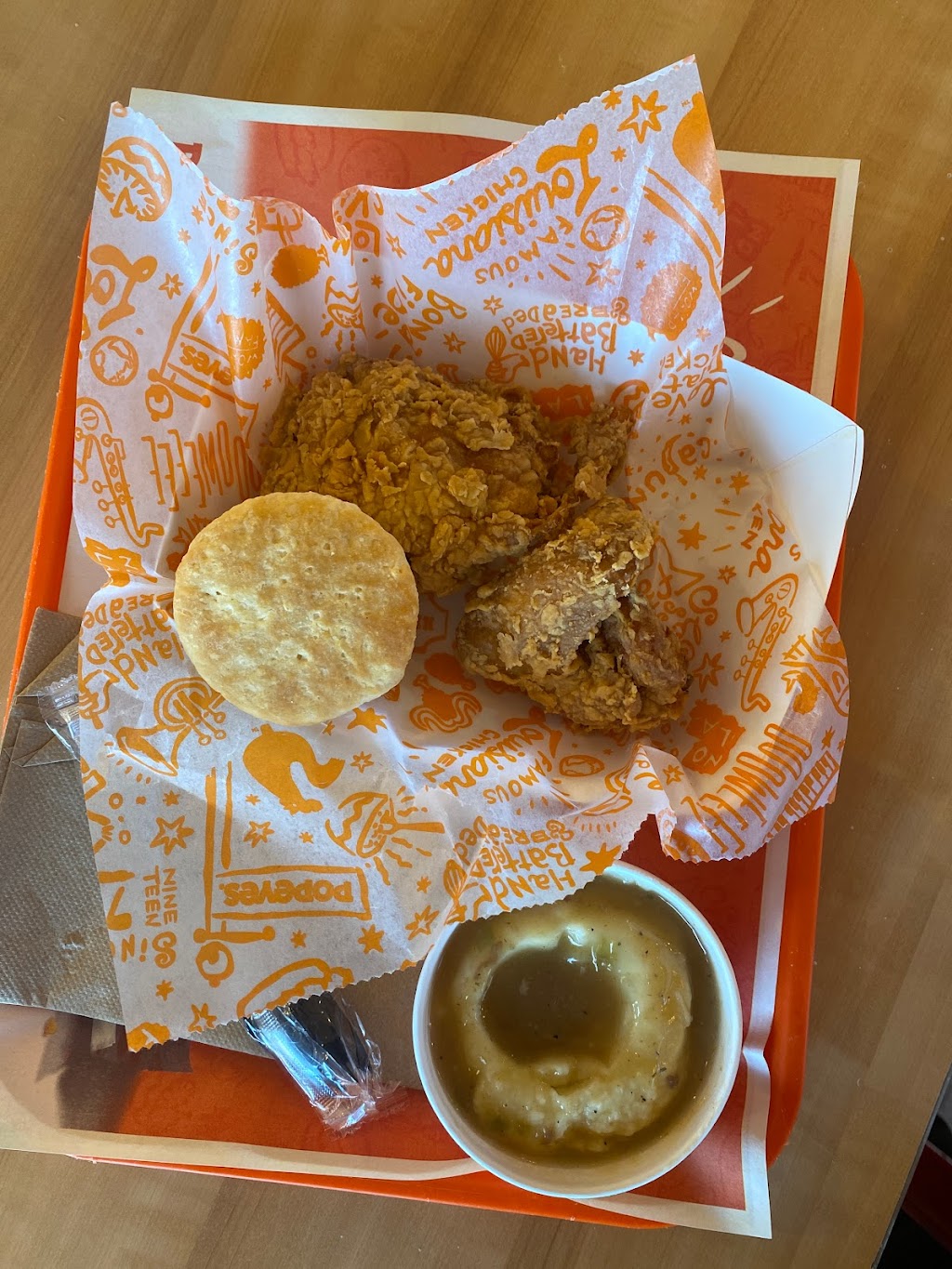 Popeyes Louisiana Kitchen | 5720 Churchland Blvd, Portsmouth, VA 23703, USA | Phone: (757) 638-0982