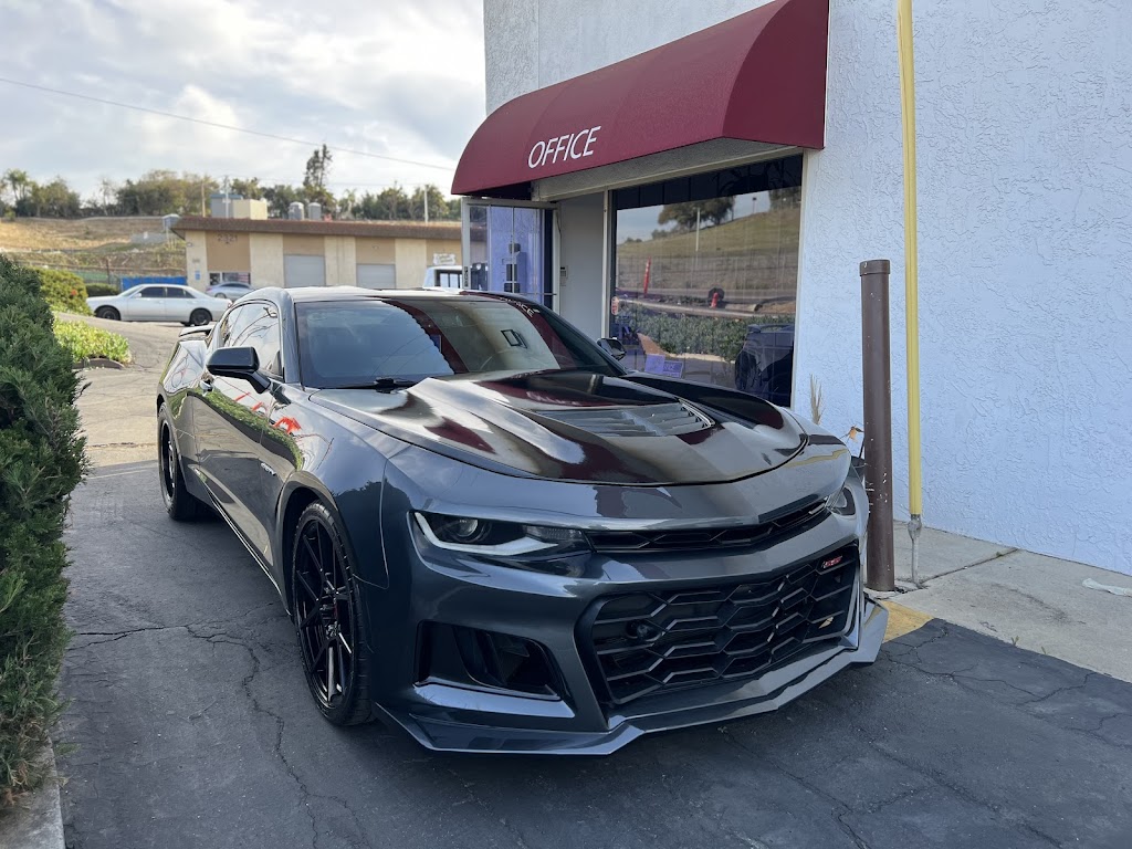 Vista Auto Body & Mechanic | 2305 S Santa Fe Ave, Vista, CA 92083, USA | Phone: (760) 598-1568