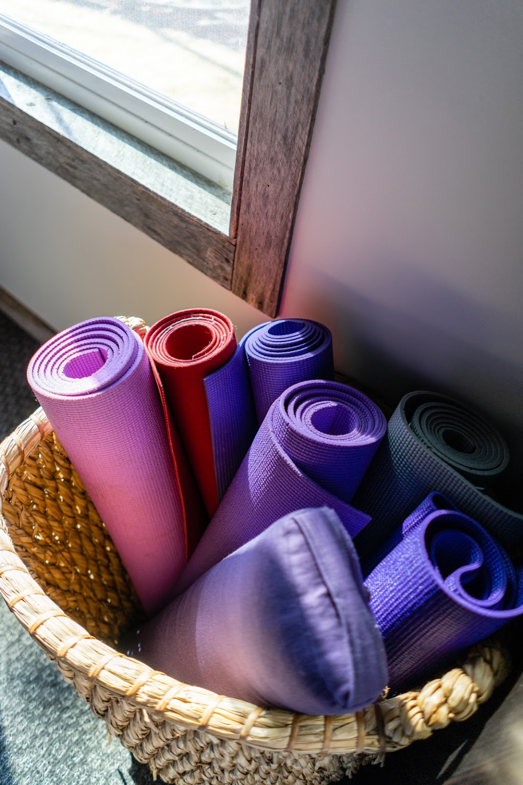 Julie Norman Yoga | 5952 Noreast Dr, Clinton, OH 44216, USA | Phone: (330) 524-9448