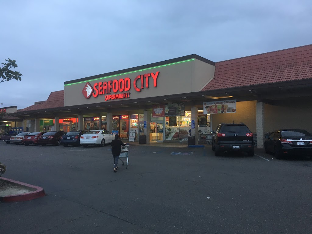 Seafood City Supermarket | 8915-8945, 8955 Mira Mesa Blvd, San Diego, CA 92126 | Phone: (858) 549-0200