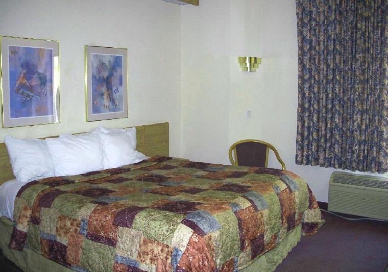 Americas Best Value Inn & Suites | 2185 Mt Zion Pkwy, Morrow, GA 30260, USA | Phone: (770) 472-9800