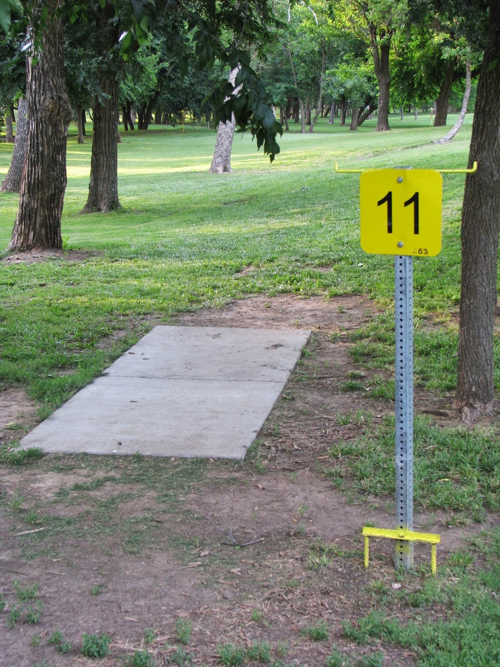 Stone Creek Disc Golf Park | 2819 N, North Woodlawn Boulevard, Derby, KS 67037 | Phone: (316) 788-0301