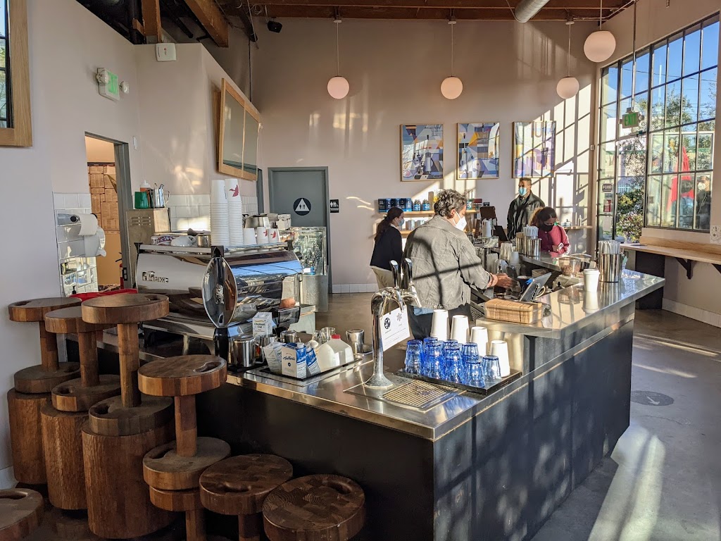 La Colombe Frogtown Cafe and Roastery | 2828 Newell St #4, Los Angeles, CA 90039, USA | Phone: (323) 705-6208