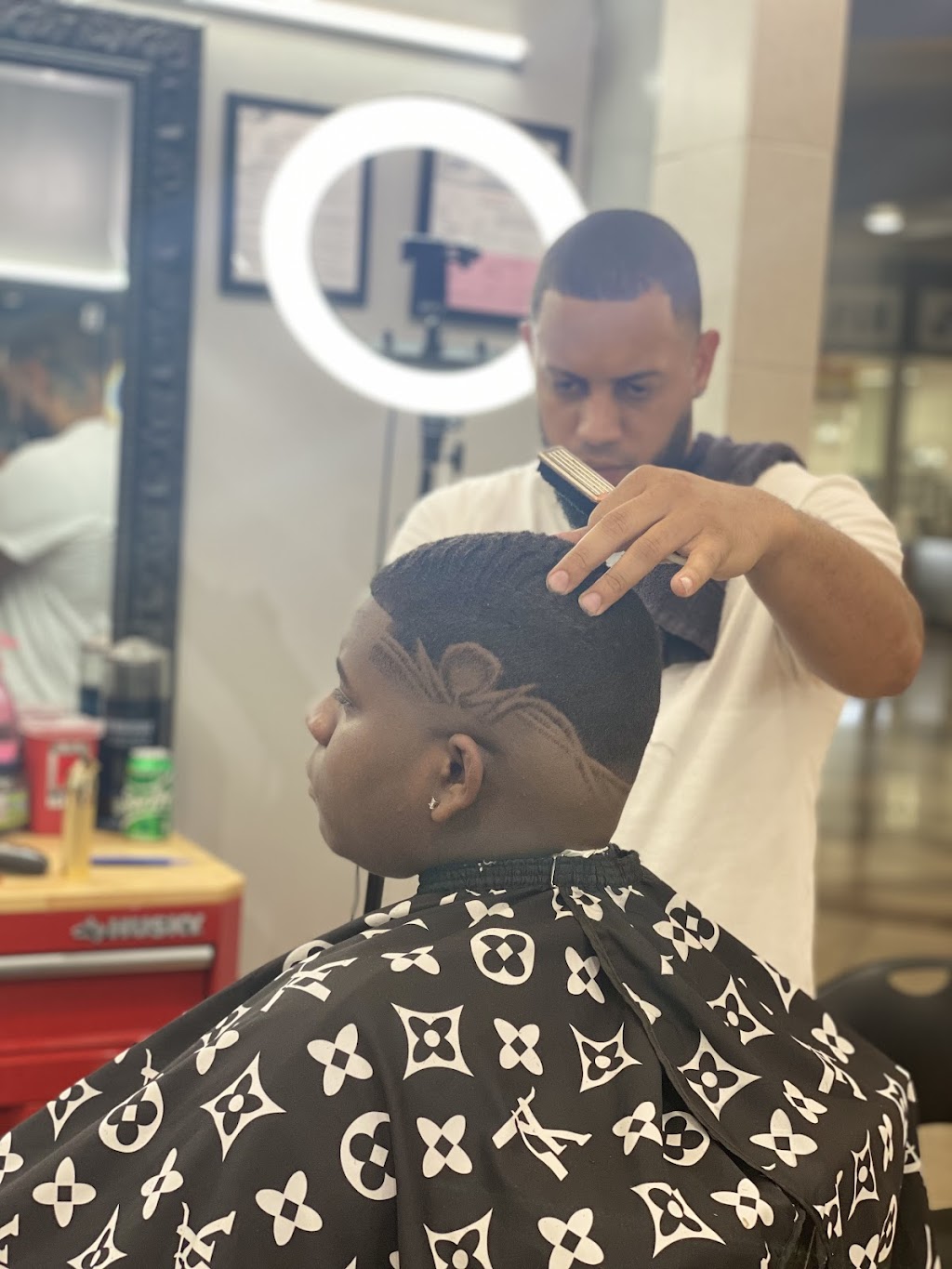 Supreme Cuttz | 3800 US Hwy 98 N #138, Lakeland, FL 33809, USA | Phone: (863) 816-6879