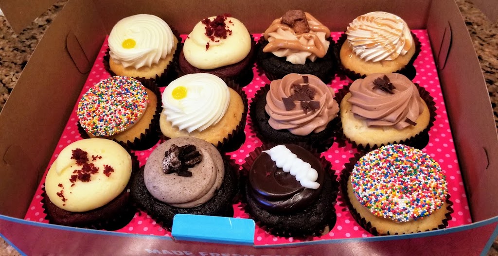 Smallcakes Scarsdale | 749 Central Park Ave, Scarsdale, NY 10583, USA | Phone: (914) 713-3971