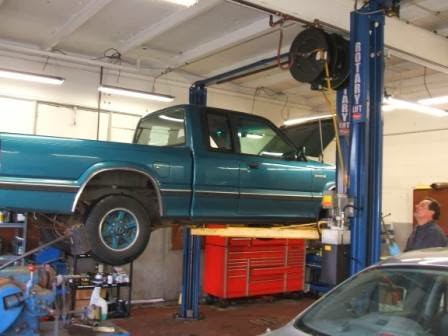 Accurate Auto Repair | 7025 SW McEwan Rd, Lake Oswego, OR 97035 | Phone: (503) 506-6513