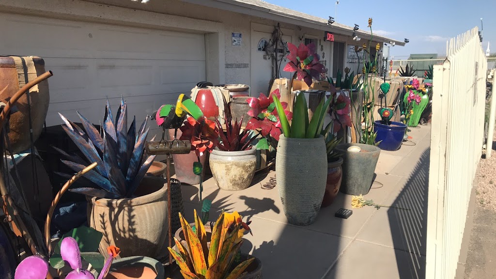 Weekend Treasures | 18332 E Riggs Rd, Queen Creek, AZ 85142, USA | Phone: (480) 201-1719