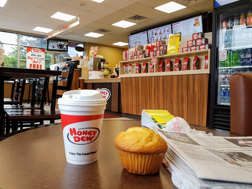 Honey Dew Donuts | 715 Plymouth St, Abington, MA 02351, USA | Phone: (781) 871-5008