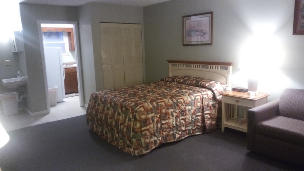 Fort Knox Lodge Motel | 518 Wilson St, Muldraugh, KY 40155 | Phone: (502) 942-6222