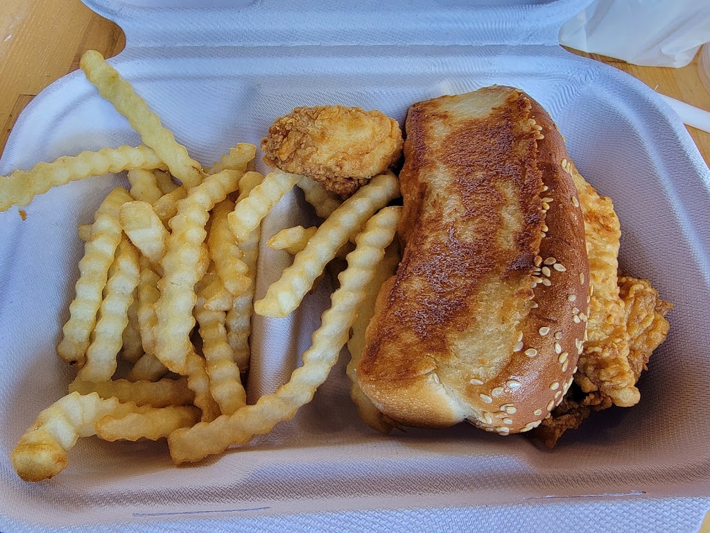 Raising Canes Chicken Fingers | 13602 Francisquito Ave, Baldwin Park, CA 91706 | Phone: (626) 337-3962