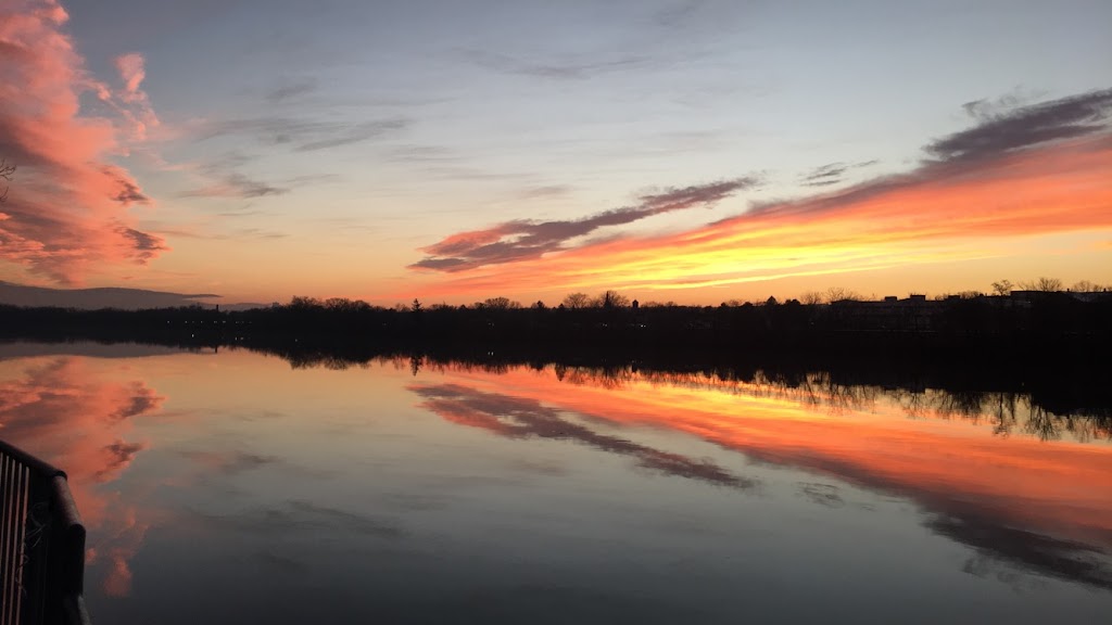 R J Valente Gravel Inc | 1 Madison St, Troy, NY 12180, USA | Phone: (518) 279-1001