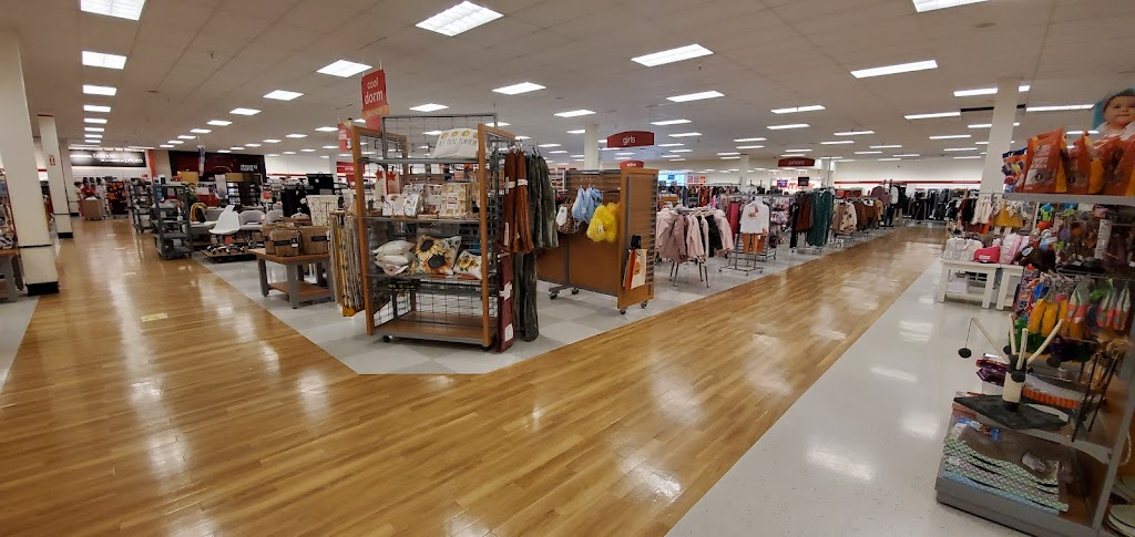 T.J. Maxx | 7603 Towne Center Pkwy, Papillion, NE 68046, USA | Phone: (402) 537-1062