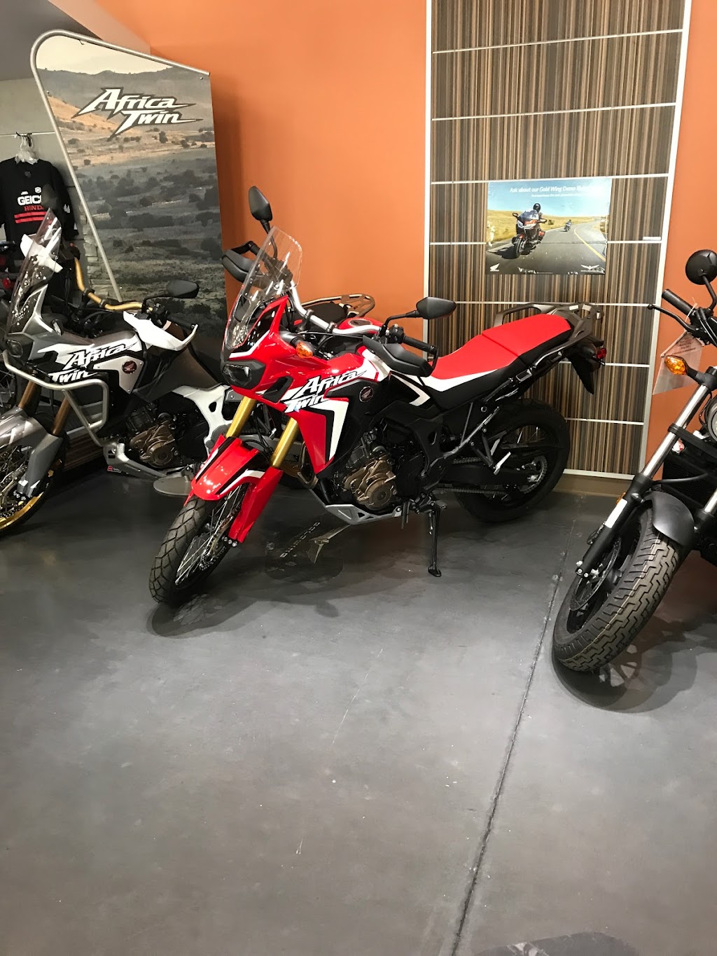 RideNow Powersports Chandler | 2677 E Willis Rd, Chandler, AZ 85286, USA | Phone: (844) 866-2677