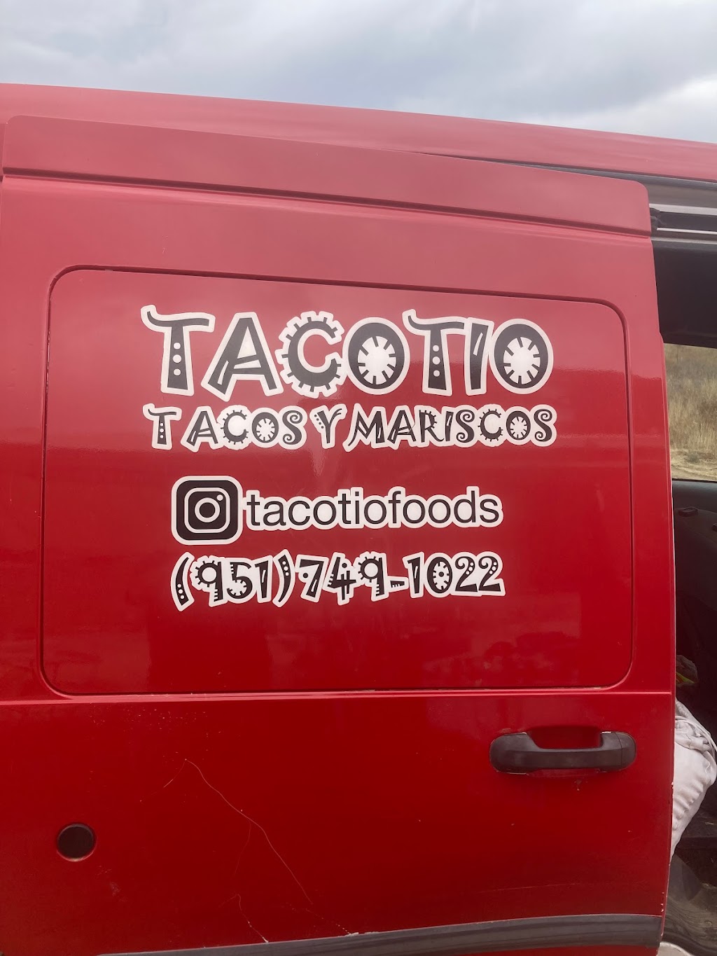 Tacotio food truck | N Perris Blvd, Perris, CA 92570, USA | Phone: (435) 313-4659