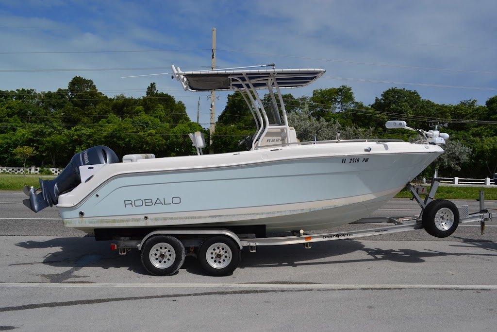 Wake Zone Boat Sales | 101741 Overseas Hwy, Key Largo, FL 33037, USA | Phone: (305) 204-4455