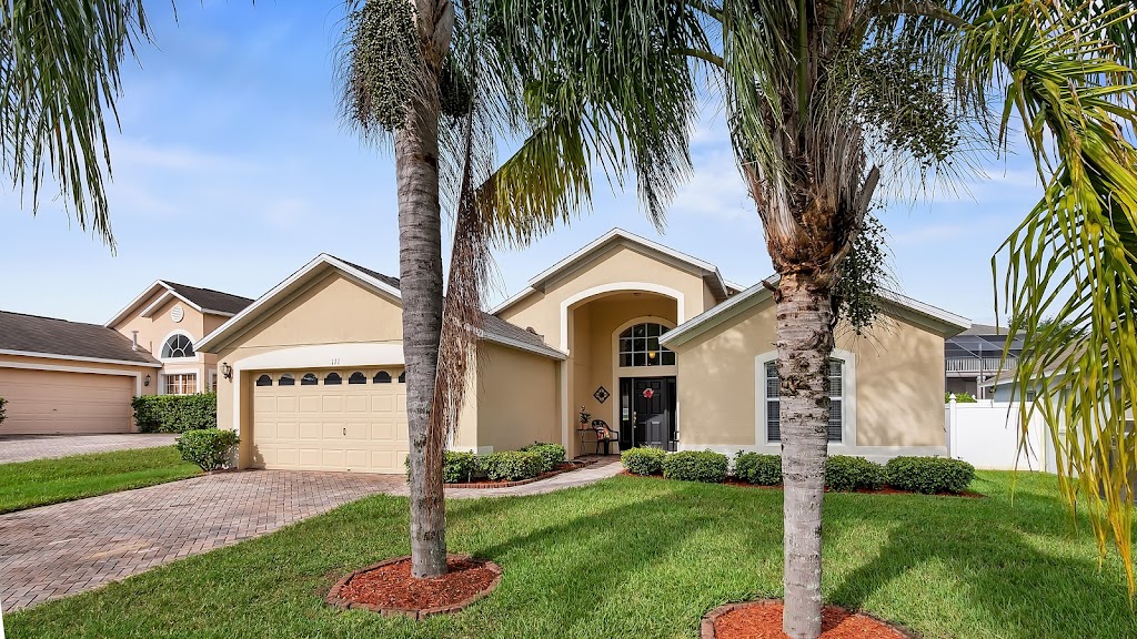 By Design Group- Keller Williams Elite Partners III Realty | 1200 Oakley Seaver Dr Suite 109, Clermont, FL 34711 | Phone: (989) 429-1453