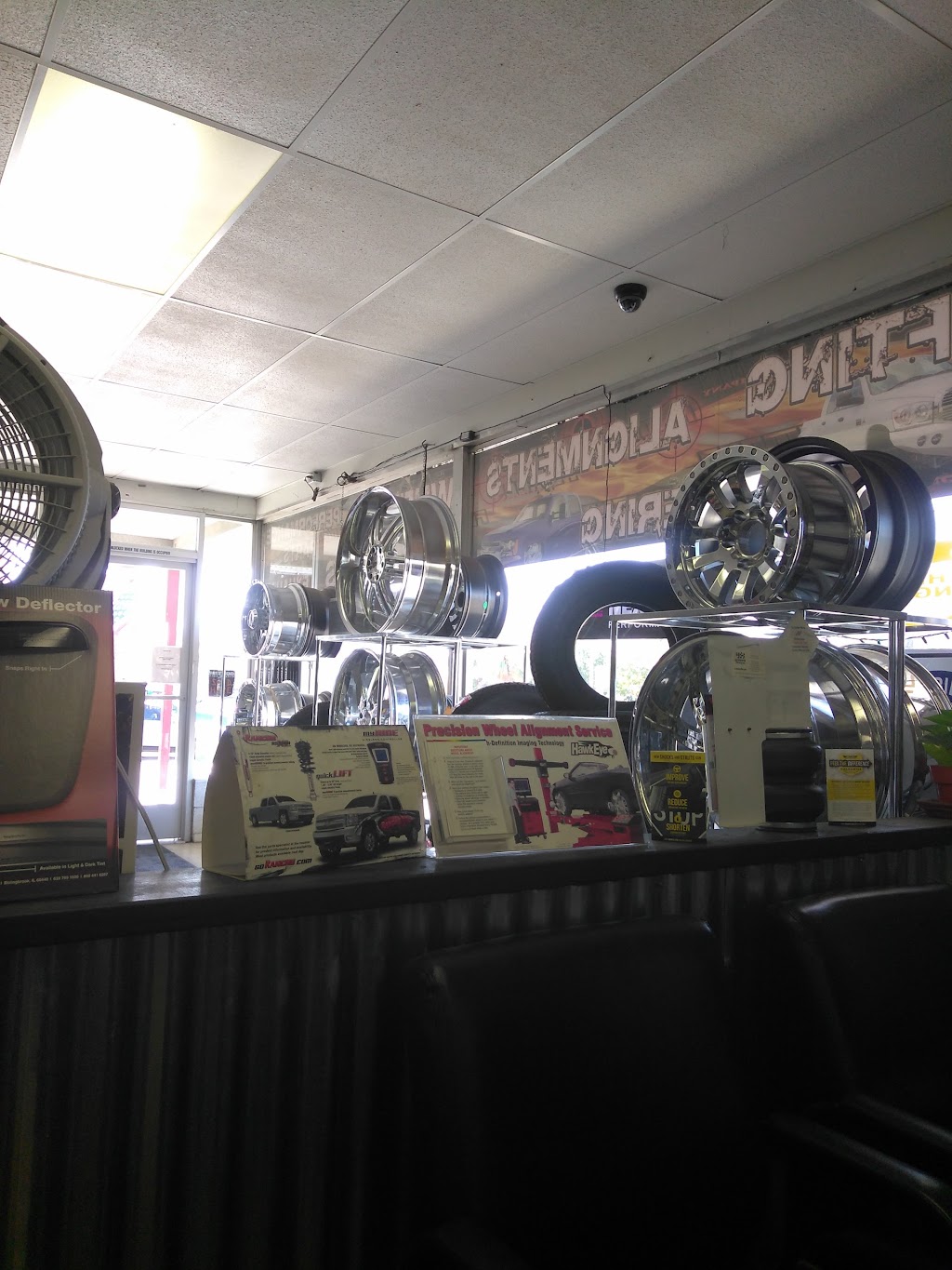 Famous Tire Company | 2159 W Ramsey St, Banning, CA 92220 | Phone: (951) 922-8400