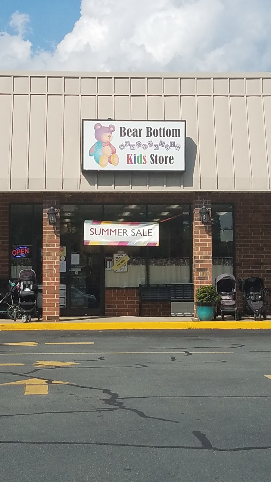 Bear Bottoms Kids Store | 235 Burke St, Gibsonville, NC 27249, USA | Phone: (336) 603-6689