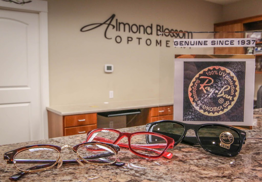 Almond Blossom Optometry | 423 W Main St, Ripon, CA 95366, USA | Phone: (209) 599-3115