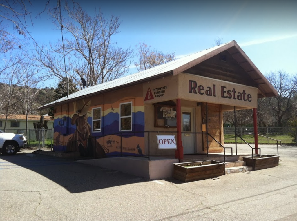 Red Hawk Realty | 21887 Washington St, Santa Ysabel, CA 92070, USA | Phone: (800) 371-6669