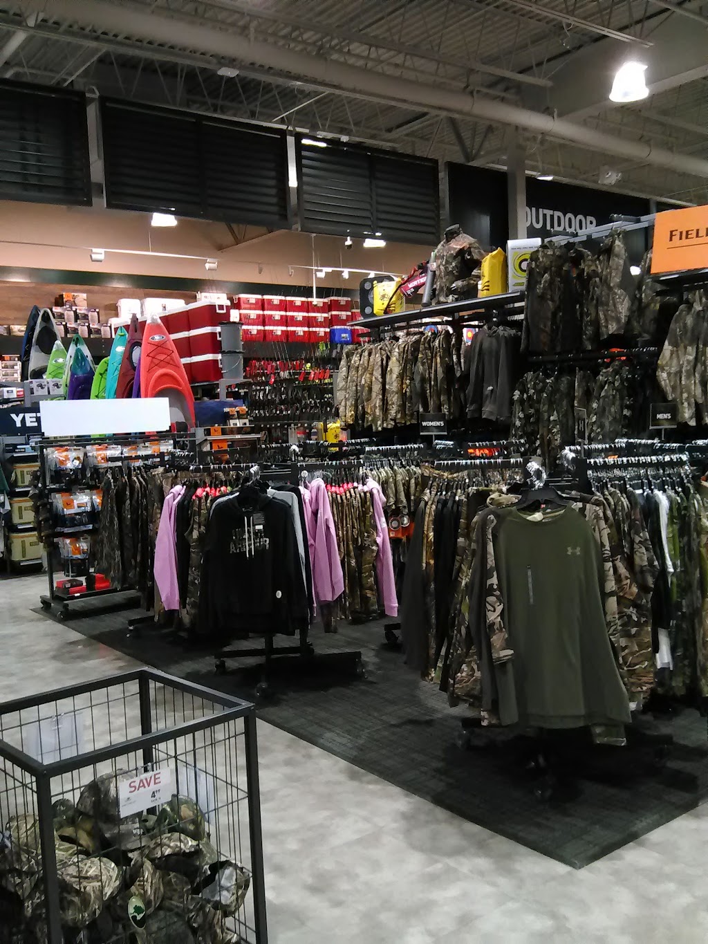 DICKS Sporting Goods | 3065 NY-50, Saratoga Springs, NY 12866, USA | Phone: (518) 583-7218