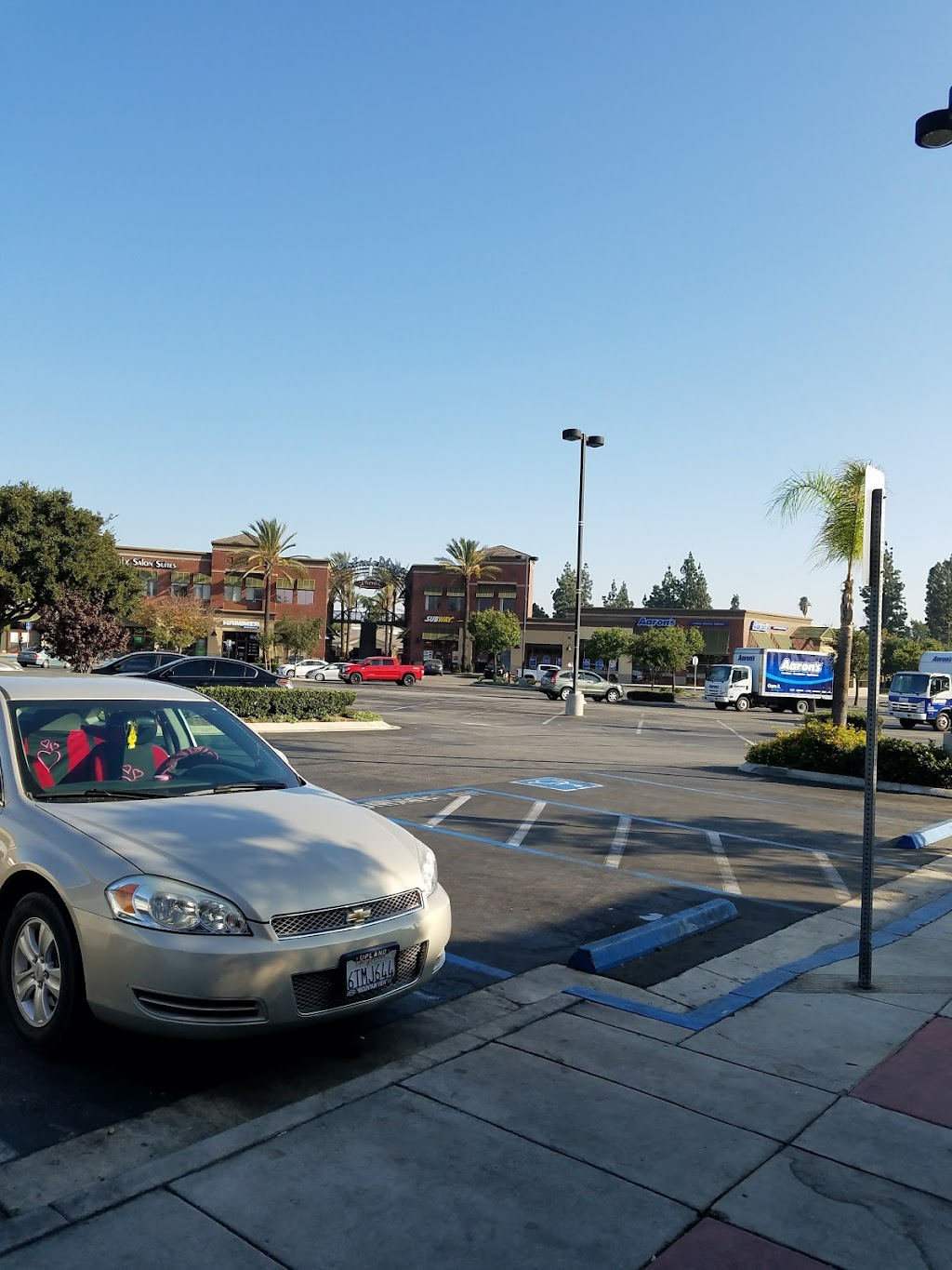 Jack in the Box | 990 N Mountain Ave, Ontario, CA 91762, USA | Phone: (909) 986-5878