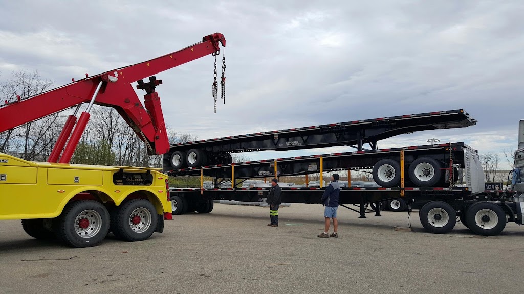 Bevis Towing | 11594 Colerain Ave, Cincinnati, OH 45252, USA | Phone: (513) 385-8633