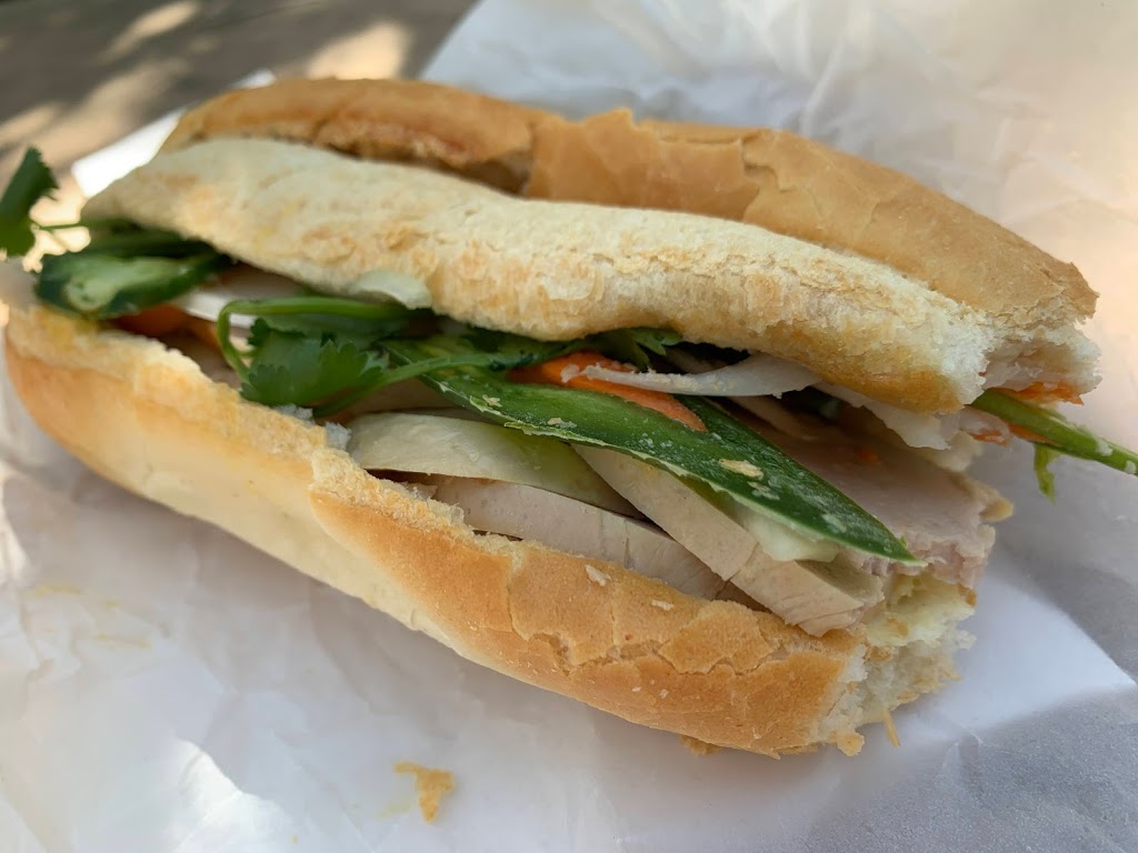 Huong Lan Sandwiches 5 & Beef Noodle | 39055 Cedar Blvd #116, Newark, CA 94560, USA | Phone: (510) 792-8999
