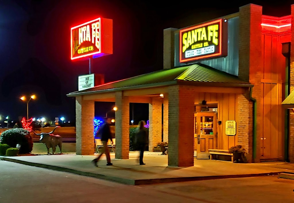 Santa Fe Cattle Co. | 7101 SE 29th St, Midwest City, OK 73110, USA | Phone: (405) 732-0200