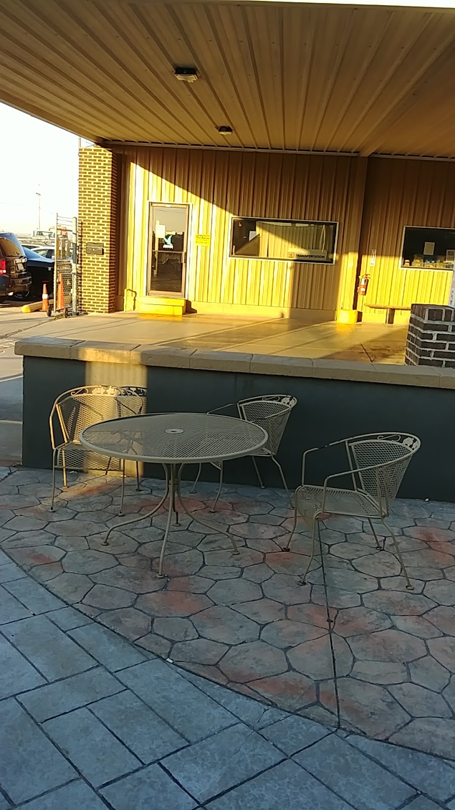 ADESA Tulsa | 16015 E Admiral Pl, Tulsa, OK 74116, USA | Phone: (918) 437-9044