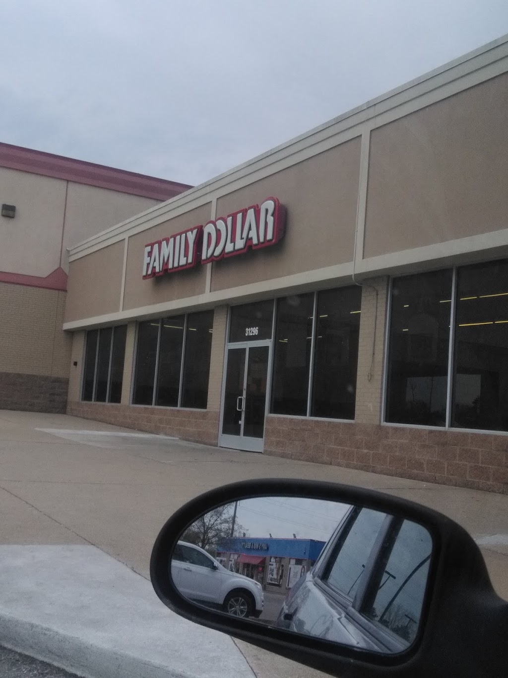 Family Dollar | 31296 Michigan Ave, Westland, MI 48186, USA | Phone: (734) 858-1985