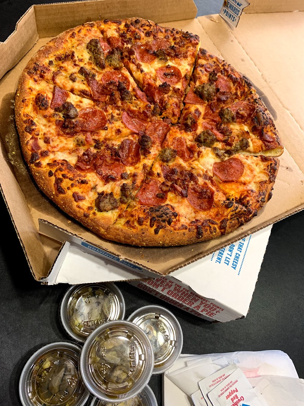 Dominos Pizza | 4543 E Kings Canyon Rd, Fresno, CA 93702, USA | Phone: (559) 251-7000