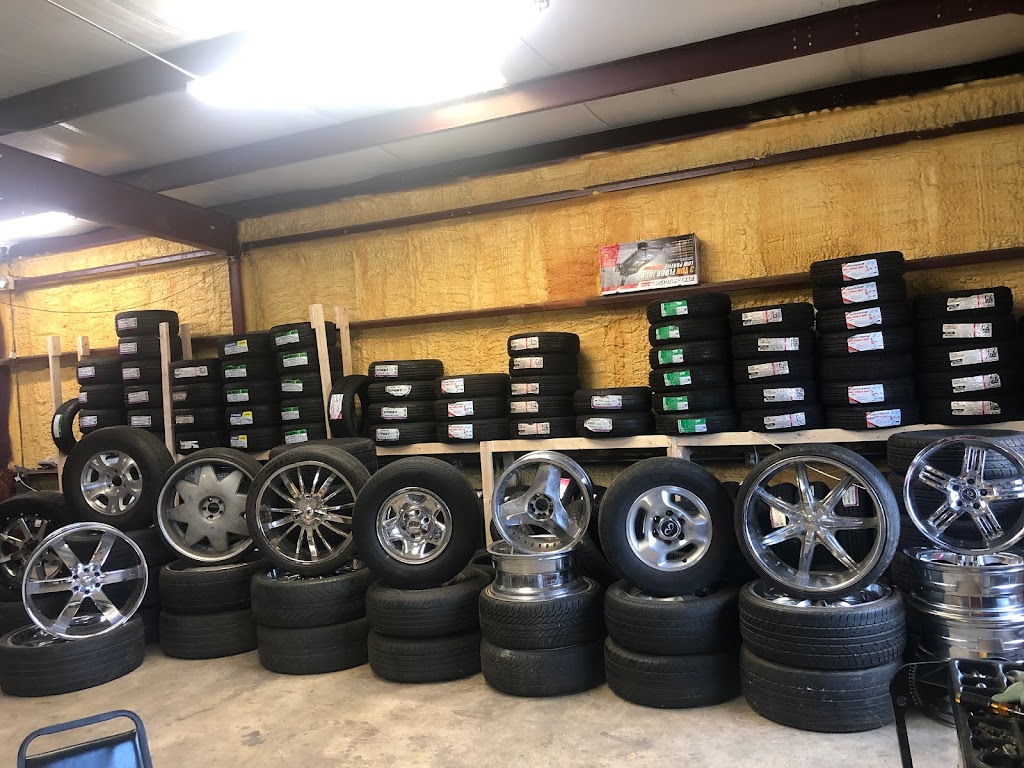 Best Price Tires and Rims | 9442 Burbank Dr, Baton Rouge, LA 70810, USA | Phone: (225) 276-0236