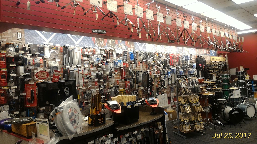 Guitar Center | 12479 Foothill Blvd, Rancho Cucamonga, CA 91739, USA | Phone: (909) 899-9843