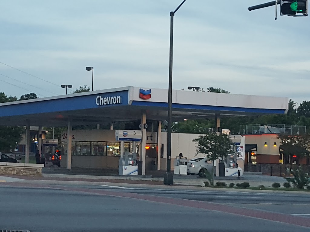 Chevron | 3040 Headland Dr SW, Atlanta, GA 30311, USA | Phone: (404) 344-6722