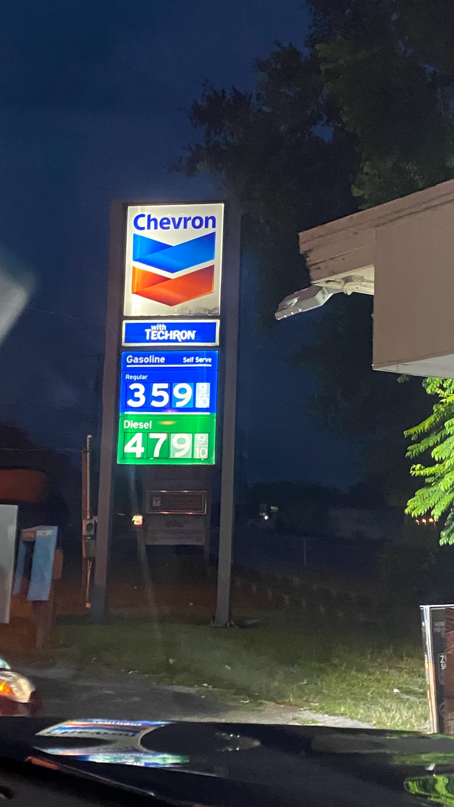 Chevron | 3865 N Hwy 19A, Mt Dora, FL 32757, USA | Phone: (352) 735-2996