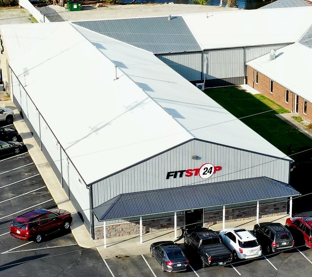 Fitstop24 – Middlebury | 304 N Main St, Middlebury, IN 46540, USA | Phone: (574) 821-1560