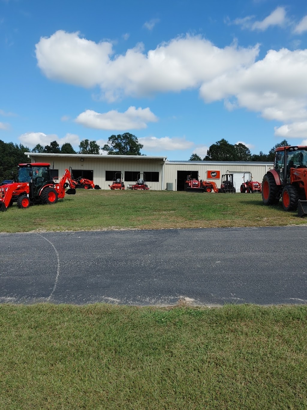 Tractor Place Inc | 1920 Mize Rd, Knightdale, NC 27545, USA | Phone: (919) 266-5846