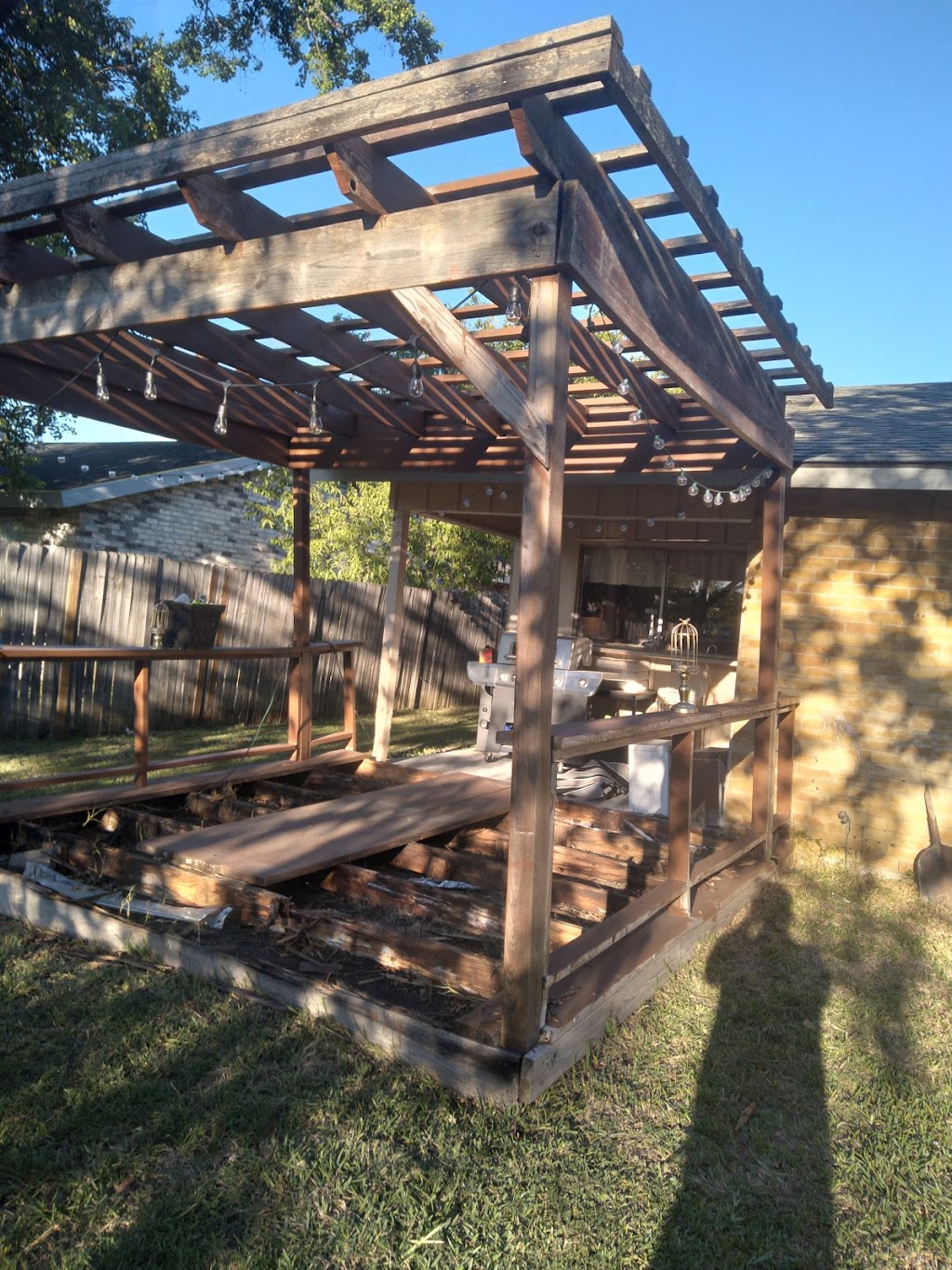 Muffler Shop, 4521 James Ave, Fort Worth, TX 76115