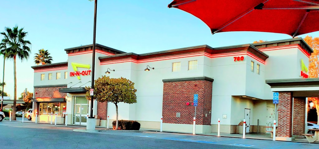 In-N-Out Burger | 780 Ikea Ct, West Sacramento, CA 95605 | Phone: (800) 786-1000