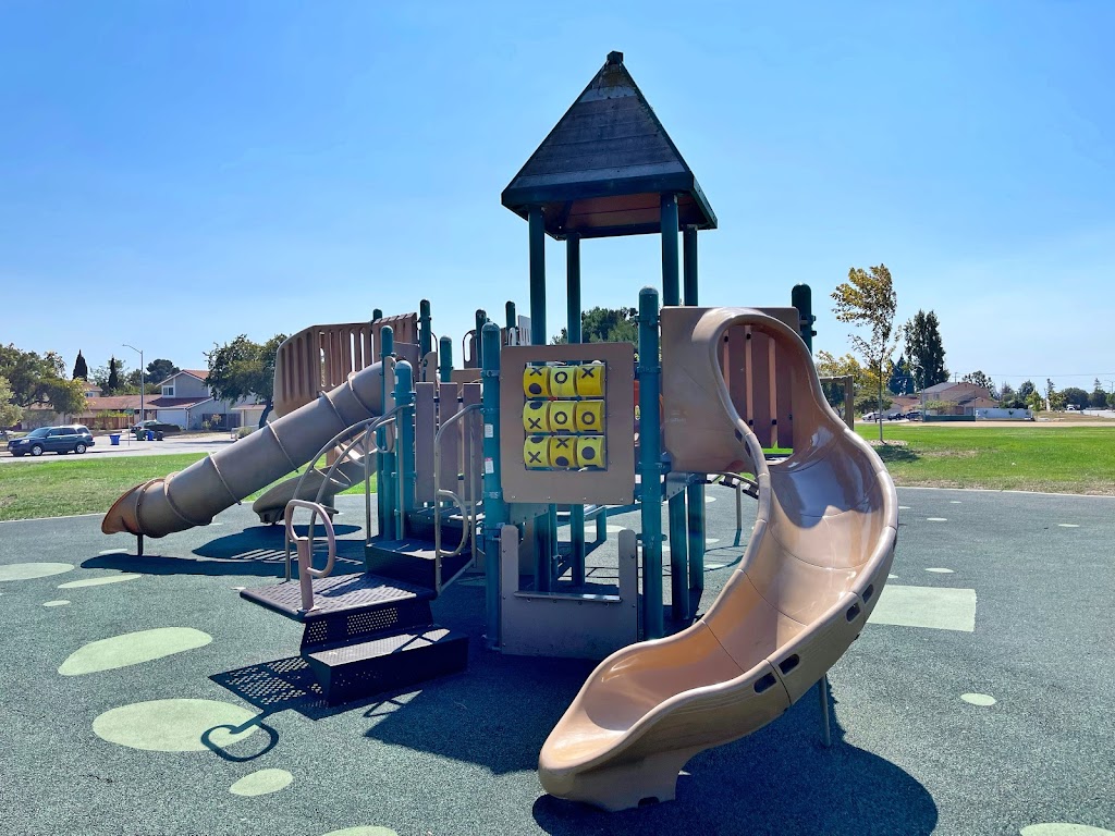 Sylvester P. Harvey Community Park | 3850 Grand Lake Dr, Fremont, CA 94555, USA | Phone: (510) 494-4300