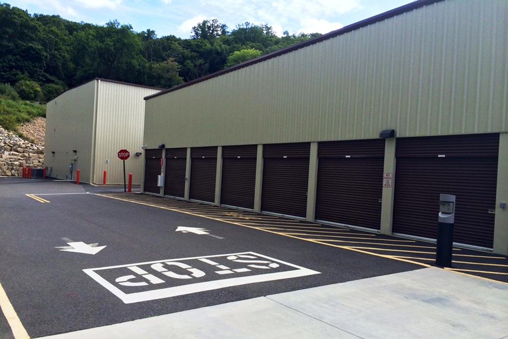 Public Storage | 77 Mill Plain Rd Unit 8-3, Danbury, CT 06811, USA | Phone: (203) 297-9978