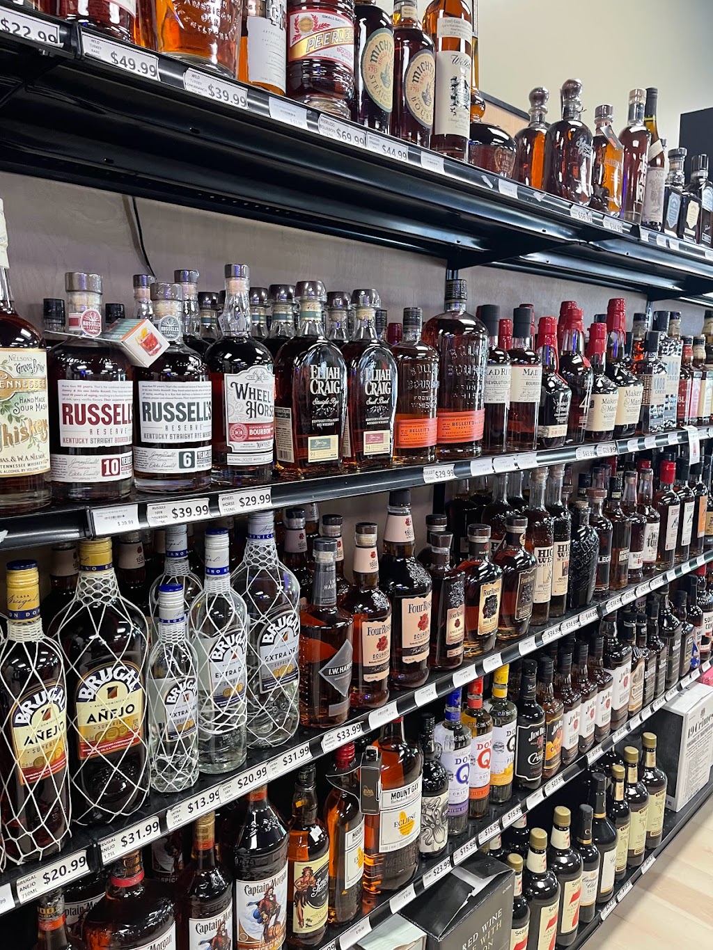 DANBURY RD WINE & SPIRITS | 991 Danbury Rd Unit 3, Wilton, CT 06897, USA | Phone: (203) 587-1117