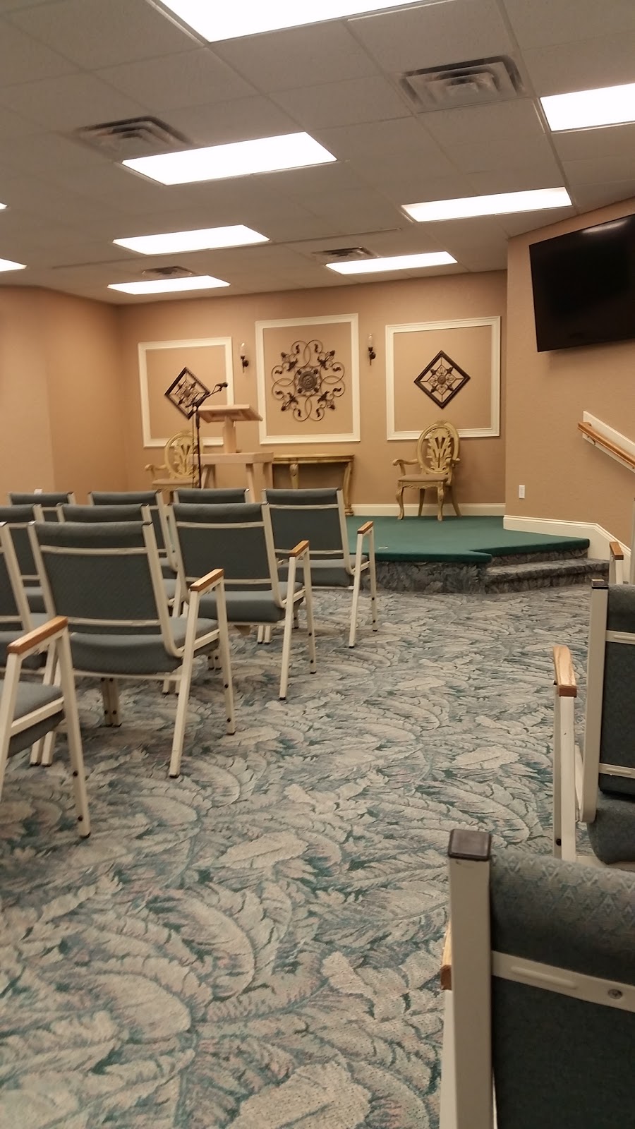 Kingdom Hall of Jehovahs Witnesses | 1502 W 3rd St, Sanford, FL 32771, USA | Phone: (407) 321-4302