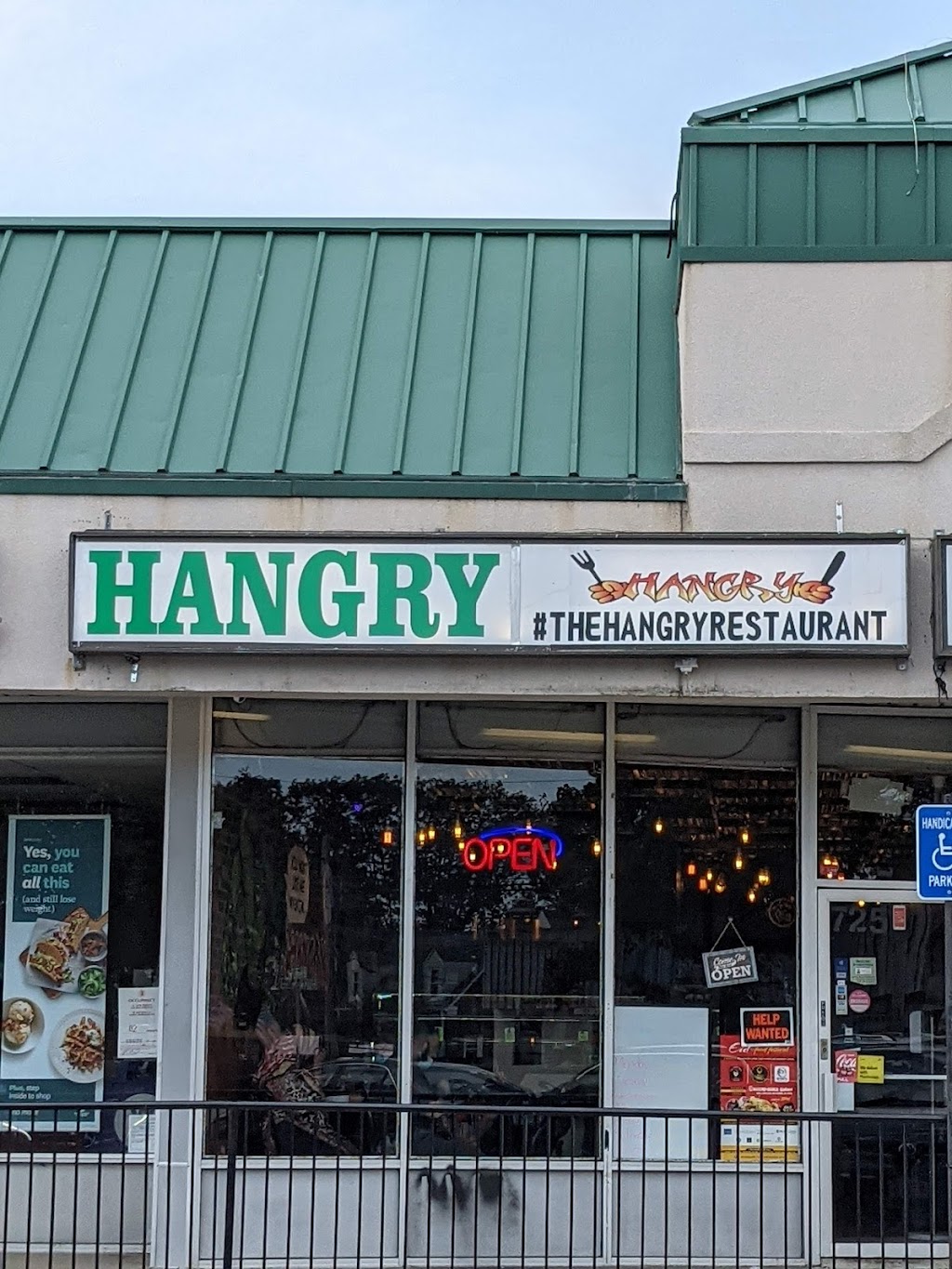 Hangry | 725 Hillside Avenue, New Hyde Park, NY 11040, USA | Phone: (516) 629-7102