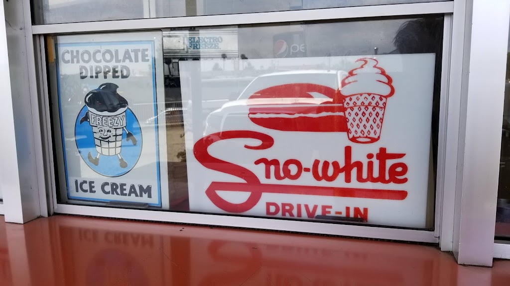 Sno White Drive-In | 223 State Park Dr, Aptos, CA 95003, USA | Phone: (831) 688-4747