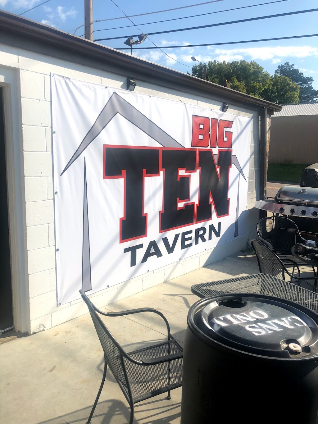 Big Ten Tavern | 625 Monroe St, Bennet, NE 68317, USA | Phone: (402) 782-1059