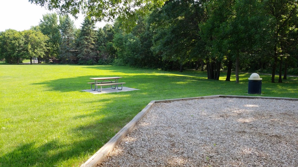 Burl Oaks Park | 149 120th Ave NW, Minneapolis, MN 55448, USA | Phone: (763) 755-2880