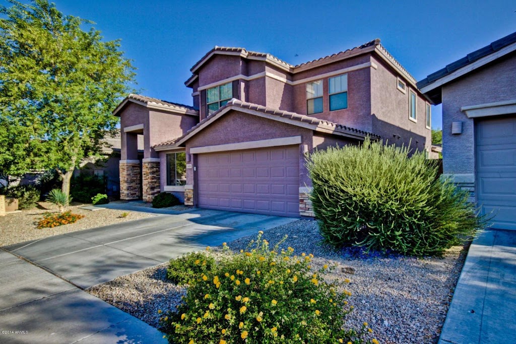 Amy Gilner - Realty ONE Group | 1940 W Spirit Ct, Anthem, AZ 85086, USA | Phone: (480) 335-5479