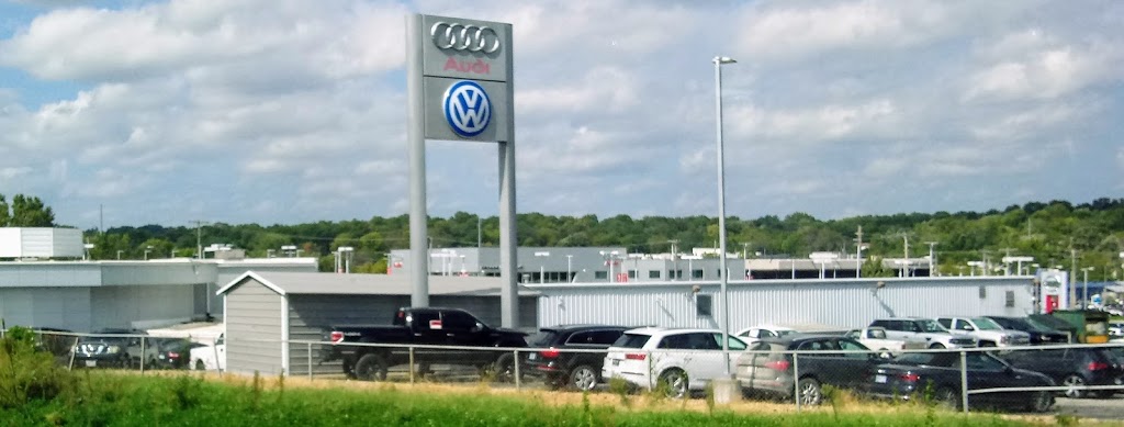 Molle Volkswagen Parts & Service Center | 10401 Summit St, Kansas City, MO 64114, USA | Phone: (816) 941-9500